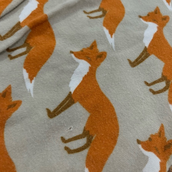 Milk barn Fox Gown with Hat - Picture 2 of 3